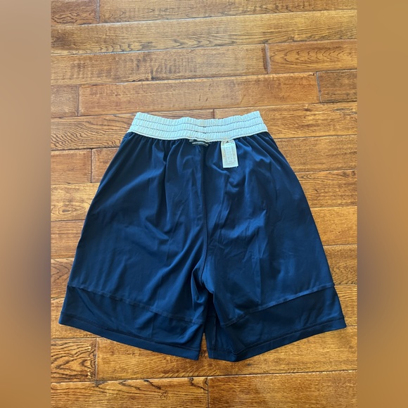 Adidas Shorts Men’s Basketball Club Navy White Size L - Picture 5 of 14